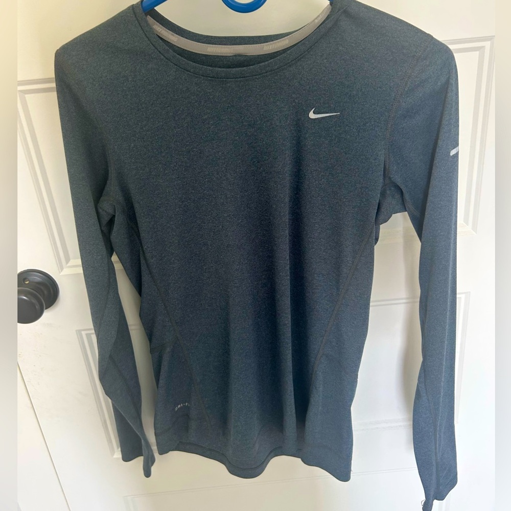 Nike Gray Long Sleeve Running Shirt